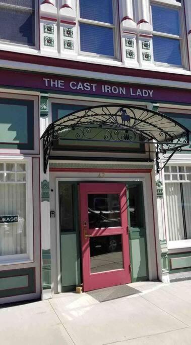 The Cast Iron Lady Apartment Wyalusing Ngoại thất bức ảnh